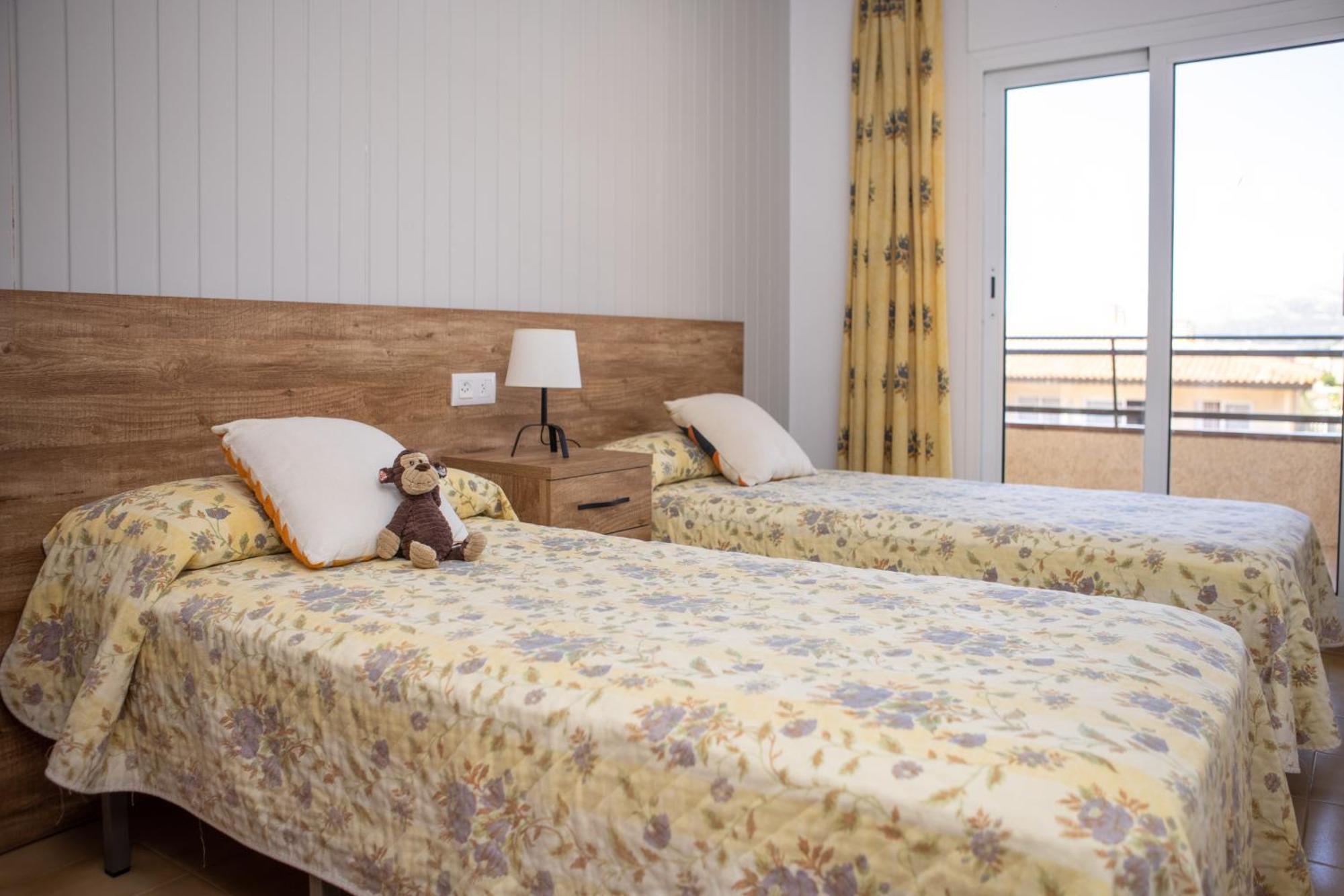 Rvapartaments La Pineda أولاستارتيت المظهر الخارجي الصورة